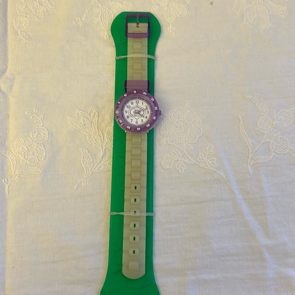 Flik flak analogue watch. Excellent condition